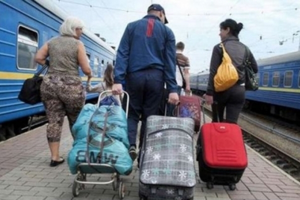 Українці масово виїжджають закордон – експерти б’ють на сполох